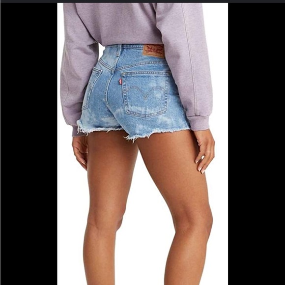 Levi’s jive nebula 501 high rise shorts. - Picture 2 of 9